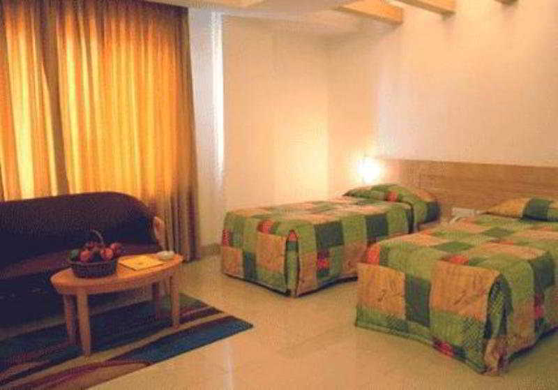 Hotel Ajanta Мумбаї Екстер'єр фото