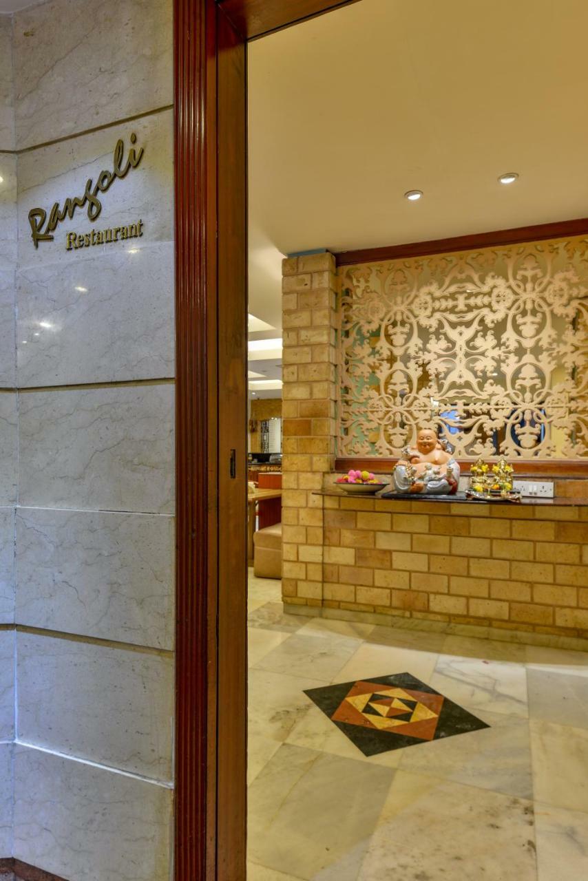 Hotel Ajanta Мумбаї Екстер'єр фото