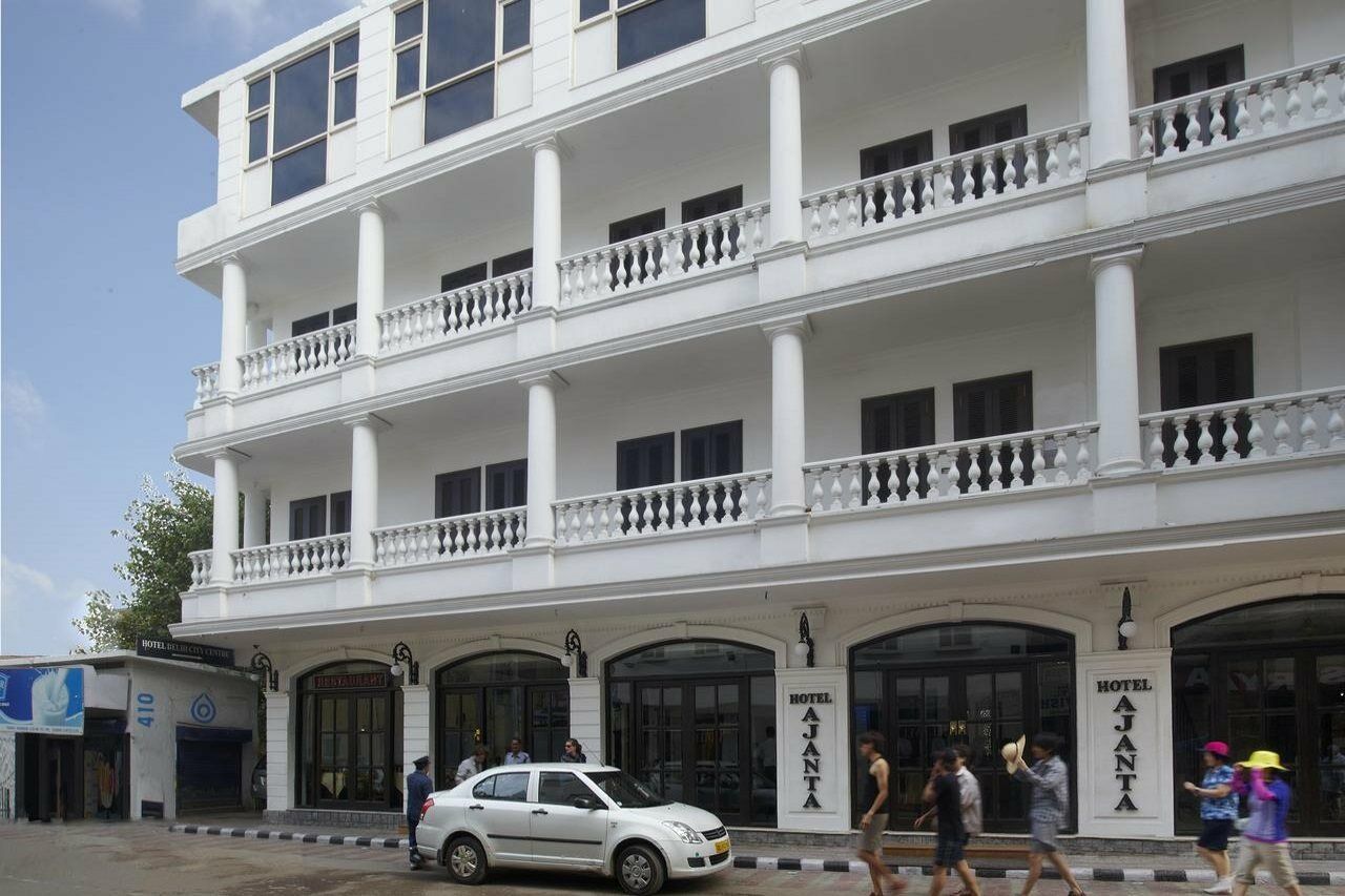 Hotel Ajanta Мумбаї Екстер'єр фото